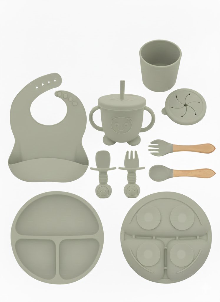 BPA Free Silicone Feeding Set for Babies and Toddlers BPA Free Silicone Baby Feeding Set - Light Green - Image 1
